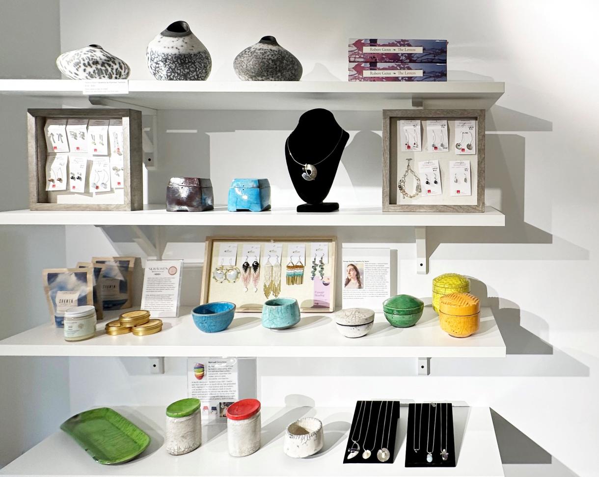 FB Gallery - shop